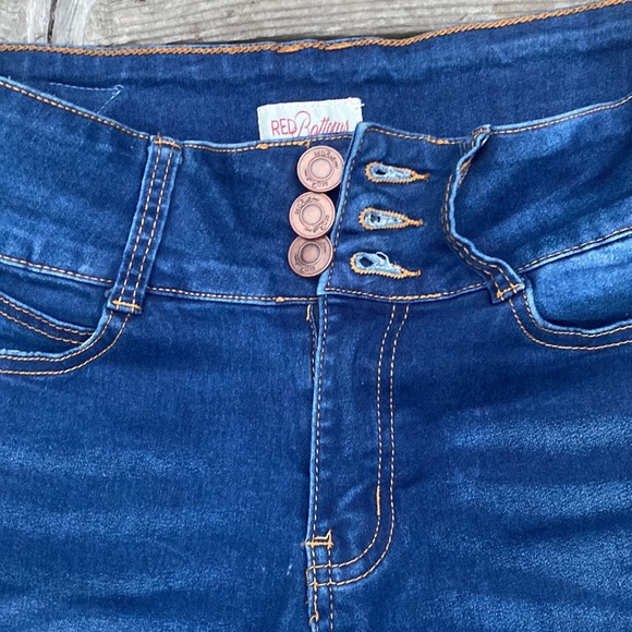 Red Bottoms stretchy jeans with 3 button/zip closure dark blue size 3 - Picture 2 of 9